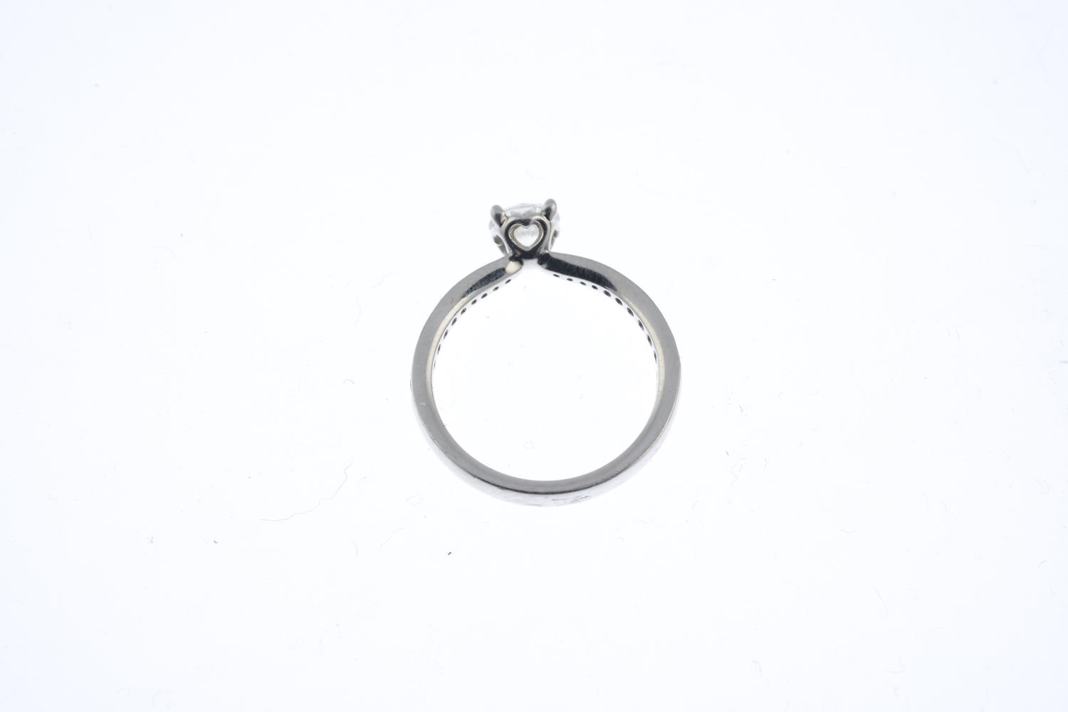 A platinum diamond single-stone ring. - Image 2 of 6
