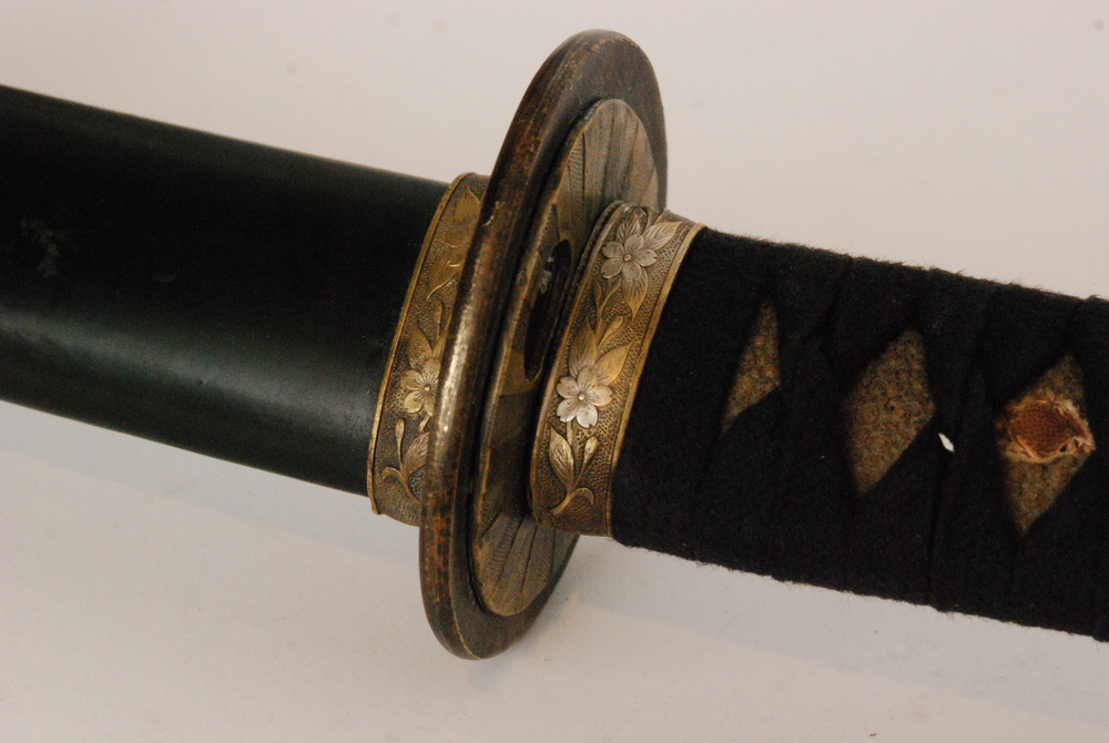 A later 20th Century Japanese katana, with black cotton bound fish skin grip with bronze menuki, - Image 13 of 15