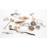 A small parcel lot of assorted gold and costume jewellery to include two ladies wrist watches,