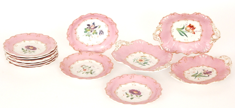 A 19th Century Wedgwood dessert service comprising ten plates,