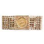 A 9ct hallmarked eight bar gate bracelet with full sovereign dated 1927 to central square pierced