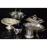 A quantity of silver plated items to include a pedestal tazza with fluted decoration,