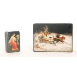 A 20th Century Russian papier mache box painted with a winter troika scene, width 15.