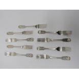 A set of 9 Edwardian shell decorated and crested Dinner Forks, by Robert Stebbings, London approx.