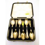 SET OF 6 SILVER TEASPOONS IN CASE TOTAL W:3.8OZT