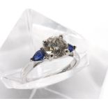 Attractive 18ct white gold round brilliant-cut diamond solitaire ring, with sapphire set