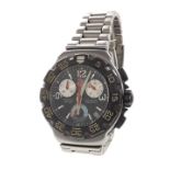 Tag Heuer Formula 1 Professional 200m chronograph stainless steel gentleman's bracelet watch, ref.