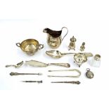 Mixed small silver items, to include helmet shaped cream jug, pair of sugar tongs, miniature