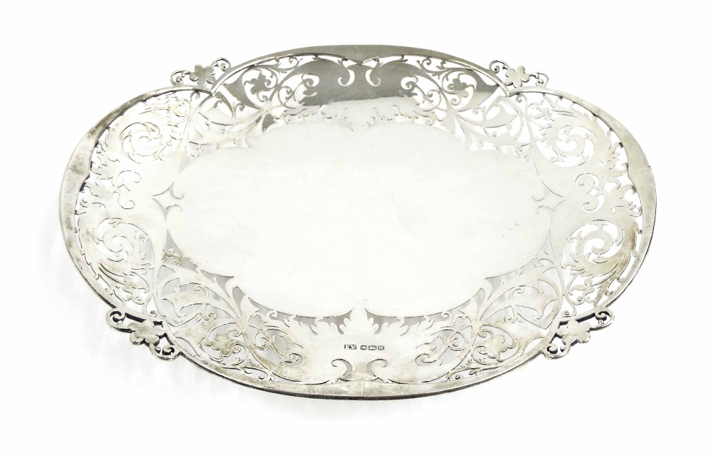 Silver oval hand pierced shallow serving tray, maker Viner's Ltd, Sheffield 1939, 11" wide, 16.2oz t