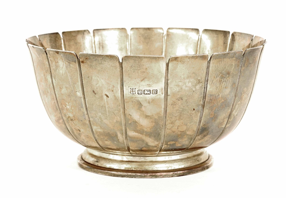 Silver circular fluted footed bowl, maker Cooper Brothers & Sons, Sheffield 1976, 6.5" diameter,