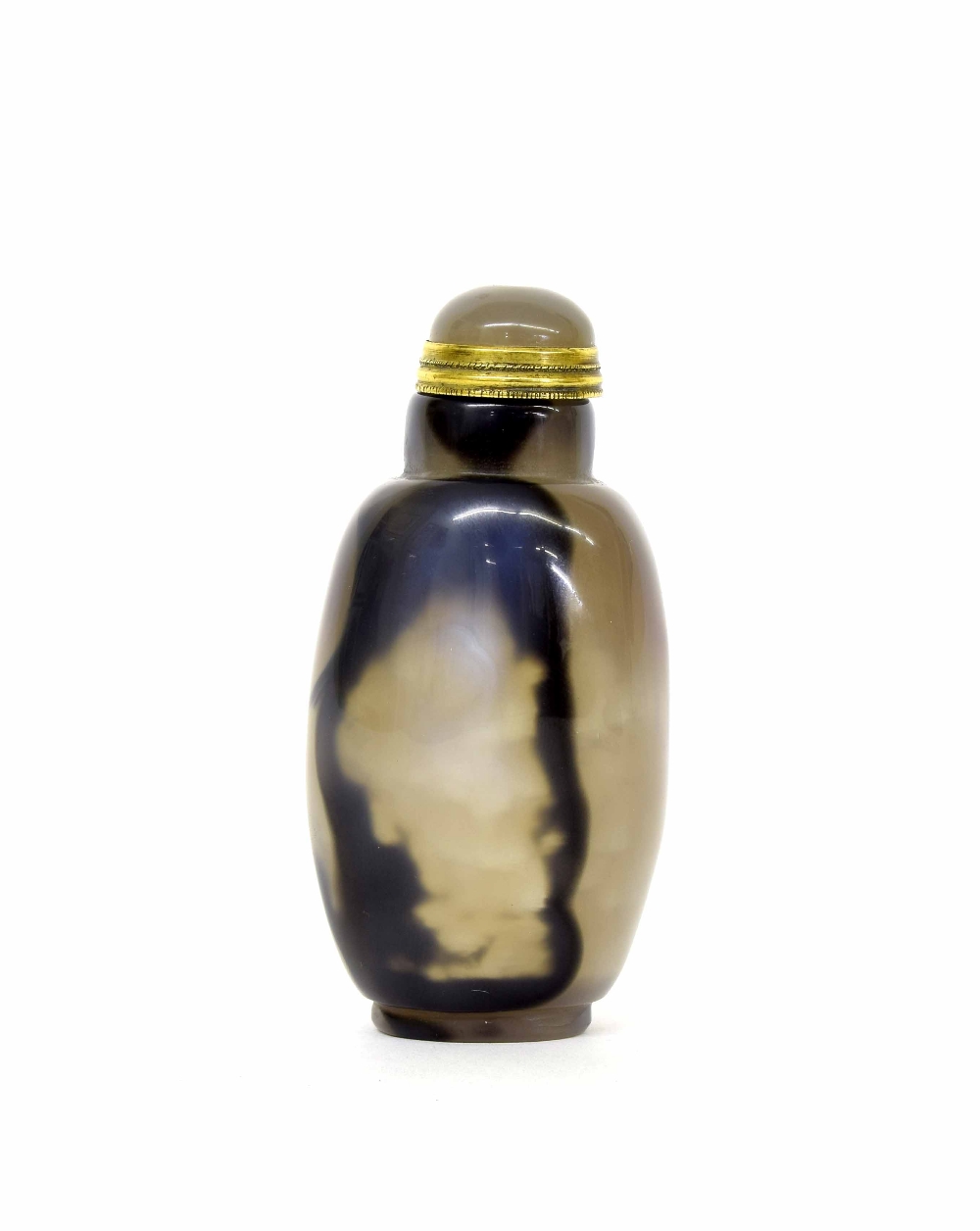 Chinese hardstone snuff bottle with a gilded stopper, 3.5" high