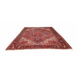 Fine Persian Heriz carpet, 13' x 10' approx