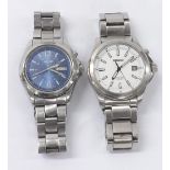 Two Seiko Kinetic stainless steel gentleman's bracelet watches, ref. 5M62-0CH0 and 5M43-0E70 (2)