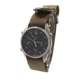 Seiko Military chronograph stainless steel gentleman's wristwatch, ref. 7A28-7120 A0, no. 482869,