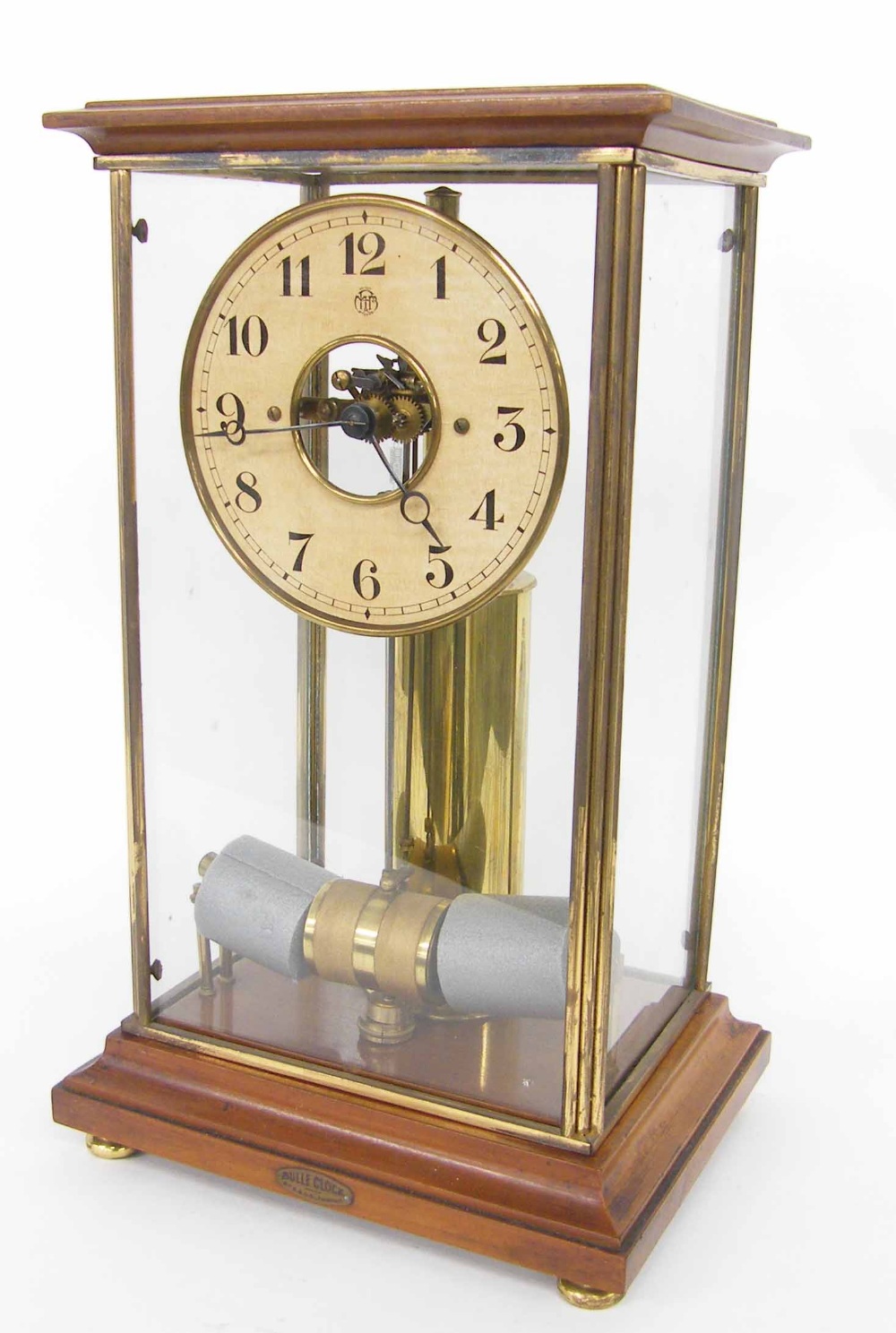 Electric mantel clock, the 8.25" cream dial bearing the maker's logo MFB Patent, Bte S.G.D.G.,