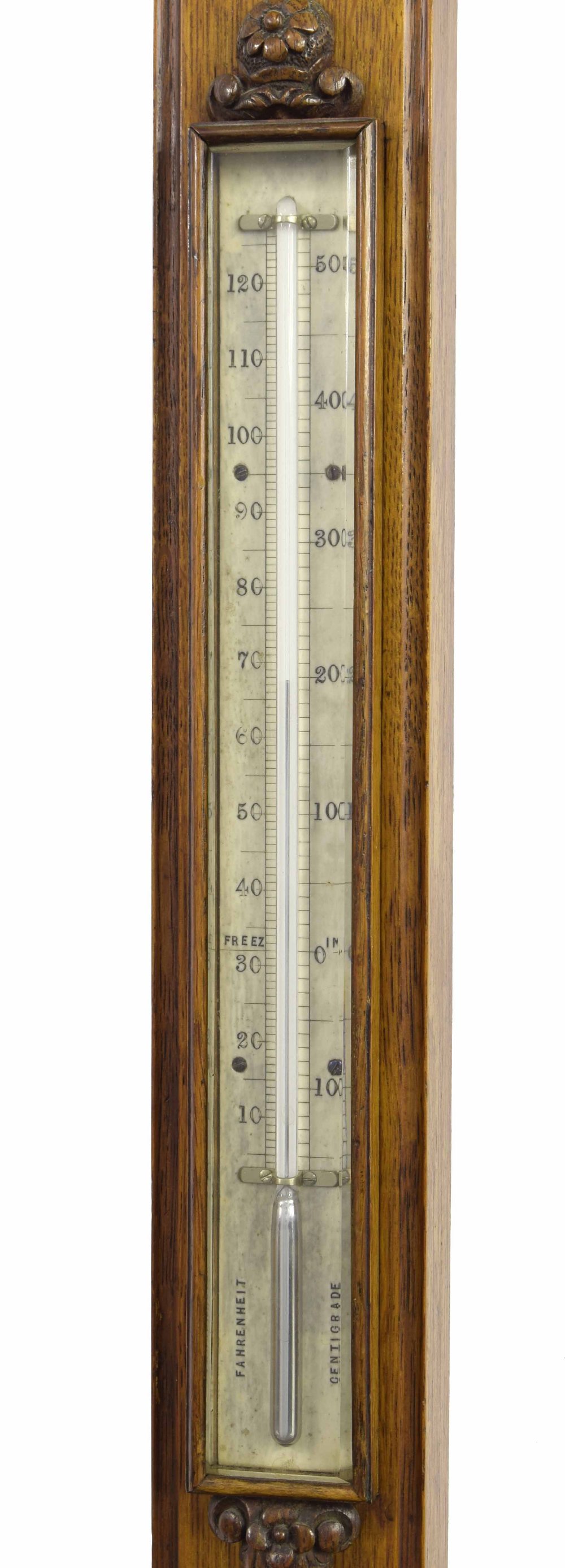 Good oak stick barometer/thermometer signed Davis, Leeds on the angled ivory plate, over a flat - Image 3 of 3