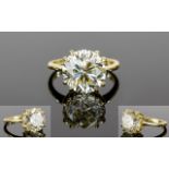 18ct Yellow Gold Set Single Stone Diamon