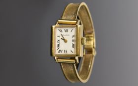 Ladies 9ct Gold Bulova Wristwatch, Manua