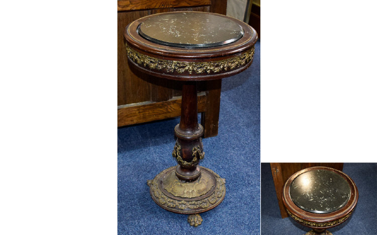 French - Early to Mid 20th Century Ornate Round Topped Pedestal Display / Side Table with Black