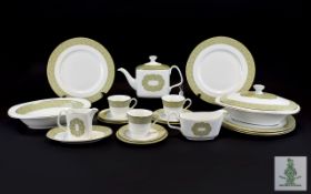 Royal Doulton Tea Service Sonnet H 5012 comprising teapot, milk jug, sugar bowl with lid,