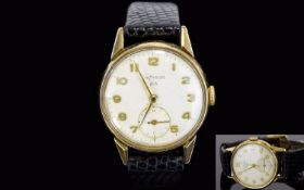 Craftsman ( 303 ) Gents 9ct Gold Cased Mechanical Wrist Watch. c.1950's / 1960's with Attached