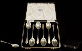 Art Deco Period Set of Six Silver Teaspoons. Boxed, Hallmark Sheffield 1940, Maker H.S.