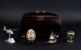 Small Mixed Lot comprising wooden casket box with assorted collectables.