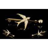 Edwardian Period 15ct Gold Bird Brooch.