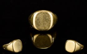 Gents 9ct Gold Dress Ring. Not Marked But Tests as Gold. Ring Size - N. 9 grams.