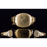 Gents 9ct Gold Dress Ring / Signet with Stepped Shoulders, Vacant Cartouche. Good Condition.