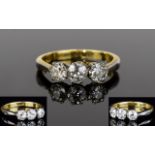 Ladies - Antique 18ct Yellow Gold Set 3 Stone Diamond Ring.