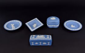 Small Collection of Wedgwood Jasper Ware (5) in total.
