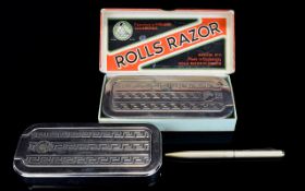 A Boxed Vintage Rolls Razor Housed in original box, Imperial no.