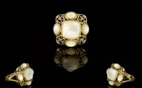 Chinese 9ct Gold and Mother of Pearl Set Dress Ring. Attractive Looking Gold Ring. Marked 375.