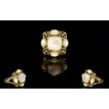 Chinese 9ct Gold and Mother of Pearl Set Dress Ring. Attractive Looking Gold Ring. Marked 375.