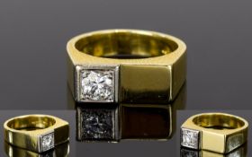 Gents 18ct Yellow Gold Single Stone Diamond Set Ring. The Round Brilliant Cut Diamond of Good Colour