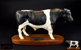 Beswick Farm Animal Figure Connoisseur Collection ' Friesian Bull ' Ring Through Nose.