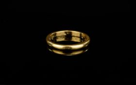 18ct Gold Wedding Band of Plain Form. Fully Hallmarked. Ring Size - L. 3 grams.