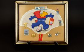 Football Interest France 1998 World Cup Collectors Pins A small framed display containing nylon