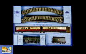 Hornby Dublo 3 Rail Model Electric Train Set. Model No EDP11 ' Silver King ' Passenger Train,