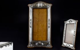 Art Nouveau Period Excellent Quality and Stylish Silver Photograph Frame.