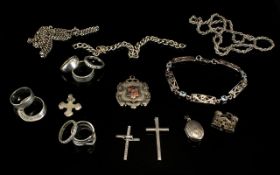 A Collection of Silver Jewellery Assorted and Various - Consists of Chains / Bracelets, Rings,