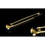 Gentleman's 14ct Gold Brooch In The Form of A Golf Club and Ball. Marked 14ct.