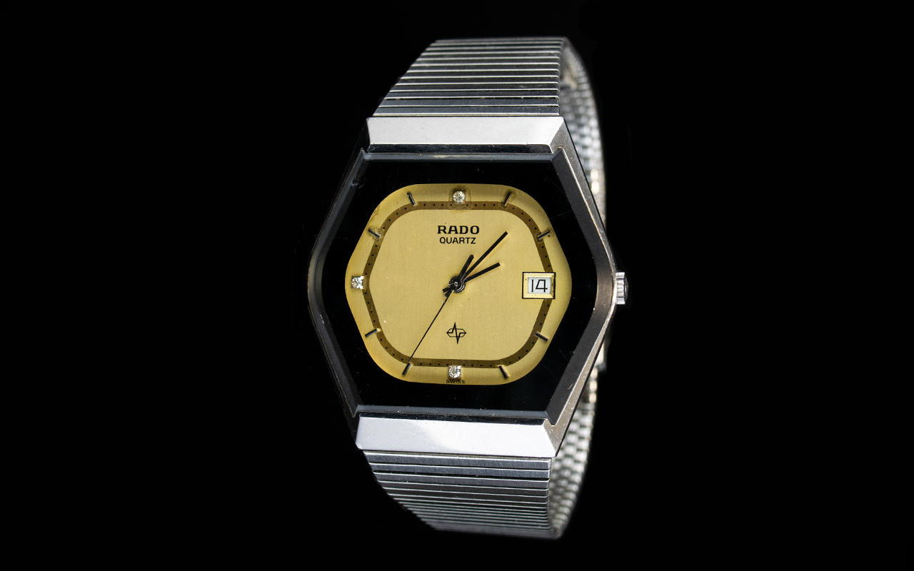 Rado Quartz Wristwatch with hexagonal fa