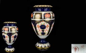 Royal Crown Derby Imari Pattern Large Urn / Shaped Vase of Nice Proportions and Quality. Date 1920.