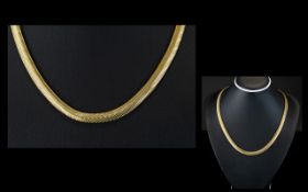 Superb Quality 9ct Gold Herringbone Design Collar / Necklace of Solid Construction,