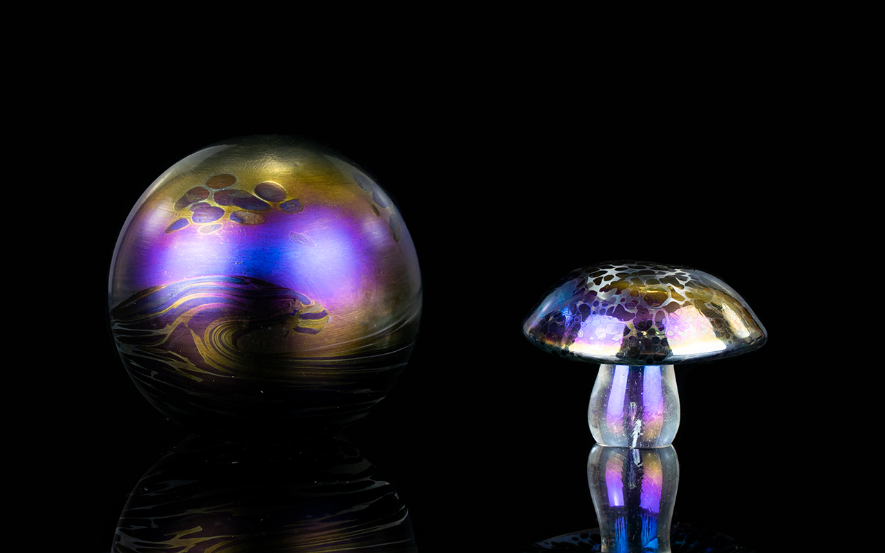 John Ditchfield Signed Iridescent Paperweight. Signed and dated to base. Dated 1983. 3 inches high.