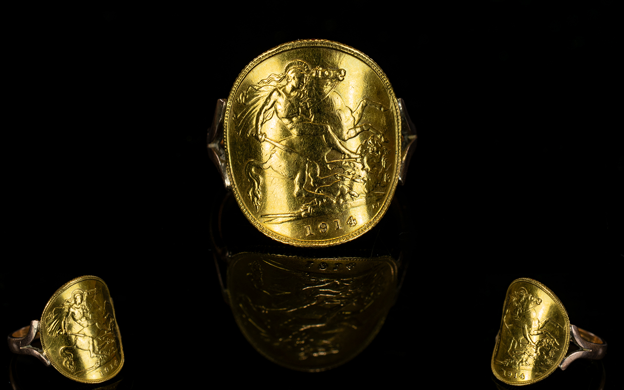 22ct Gold Half Sovereign Ring, Date 1914 with 9ct Gold Shank. Total Weight 6 grams.