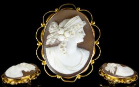 9ct Gold Mounted Shell Cameo Brooch with