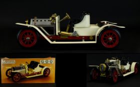 A Boxed Mamod Steam Roadster SA1 Model Car Steam engine roadster car in good condition,
